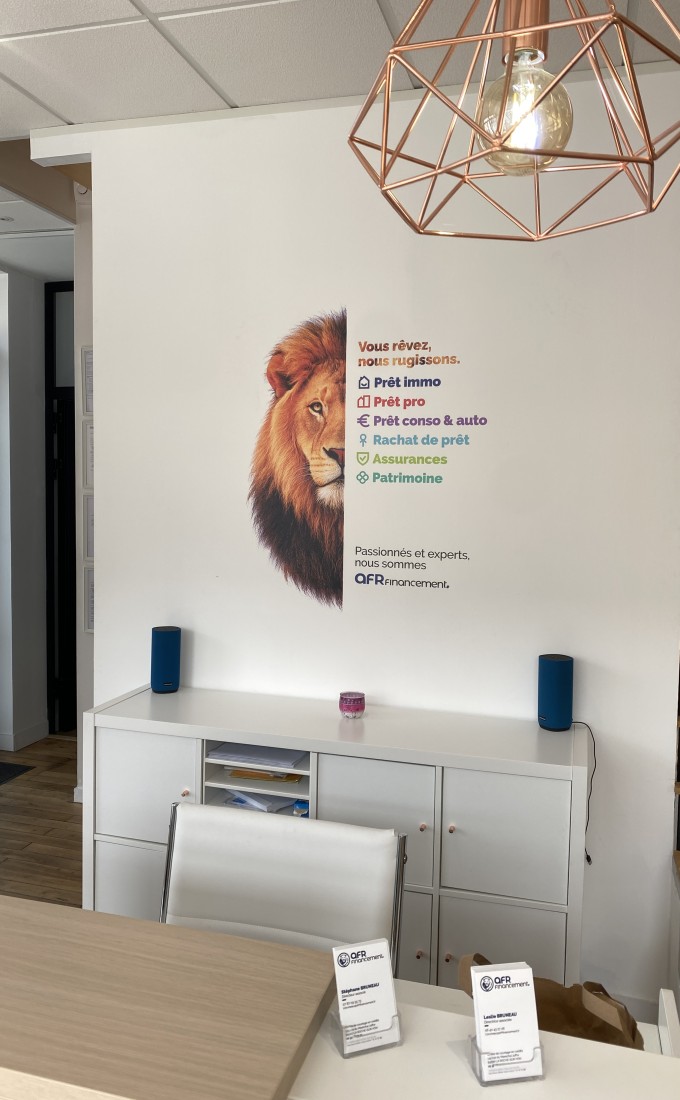 Identité visuelle entreprise impression murale Le Mans